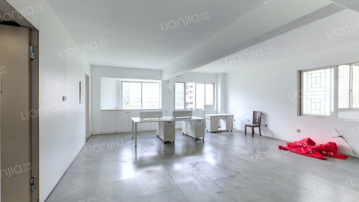 望湖商住楼二手房实景图