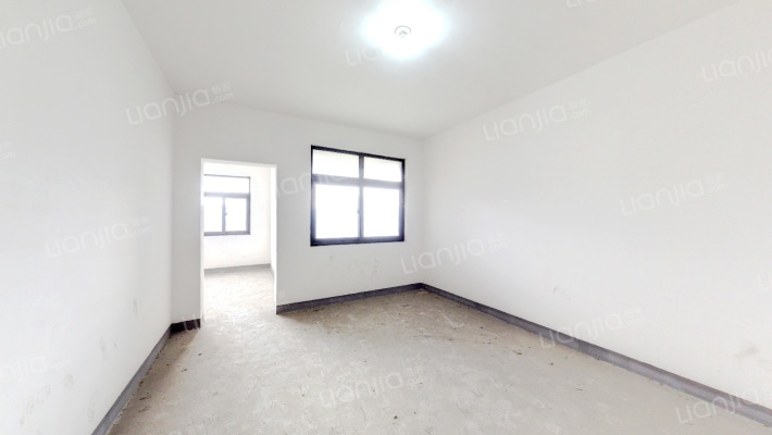 水乡华庭二手房实景图