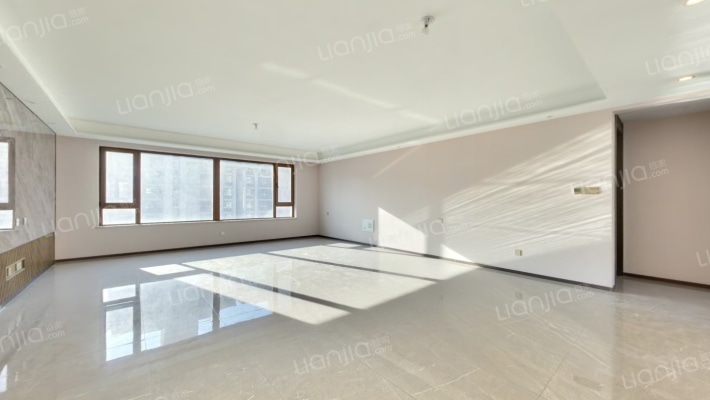 龙湖舜山府二手房实景图