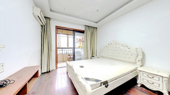 天香华庭二手房实景图