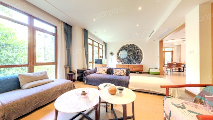 麓山国际圣安德鲁二手房实景图