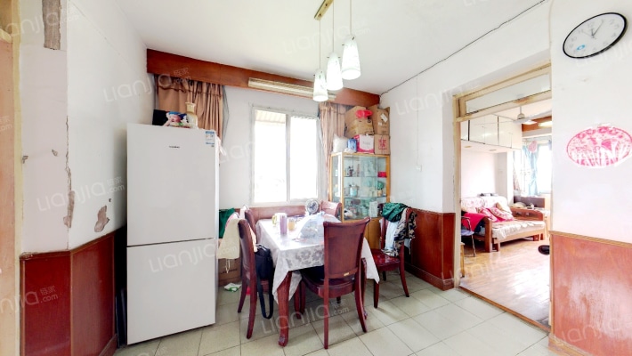 安庆石化生活南区二手房实景图