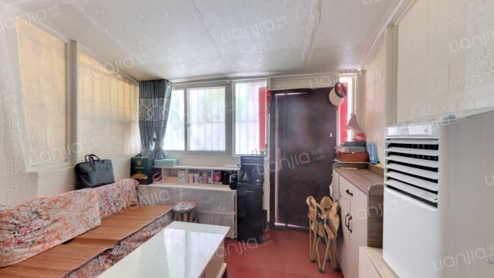 岗坡路15号院二手房实景图