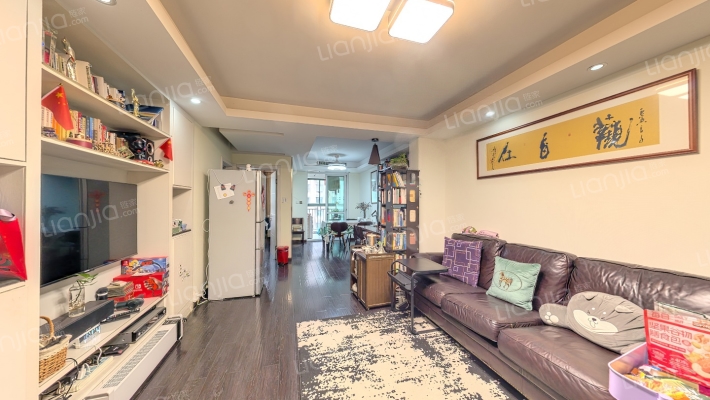 都市水乡水秀苑二手房实景图