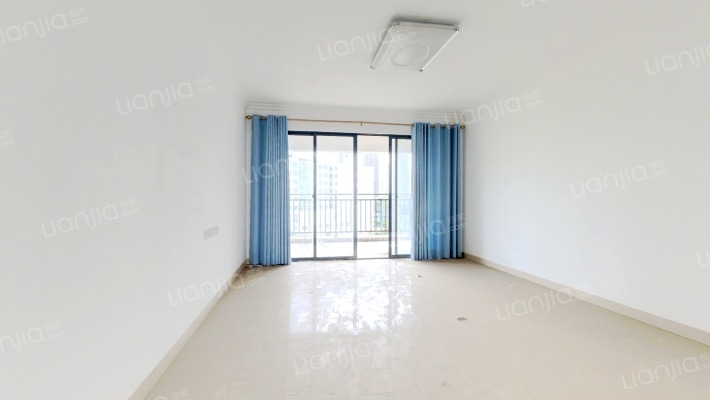 隆基蓝海湾二手房实景图