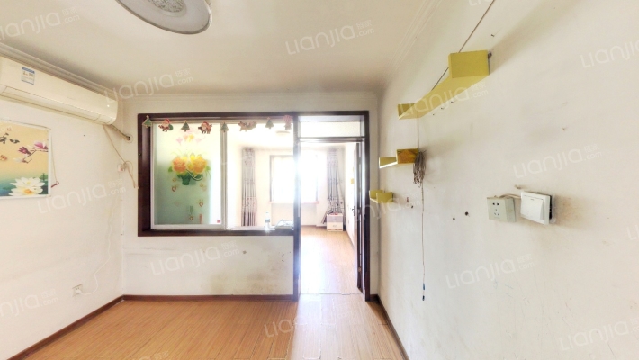 炼油厂宿舍二手房实景图