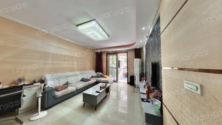 丽景雅苑南区二手房实景图