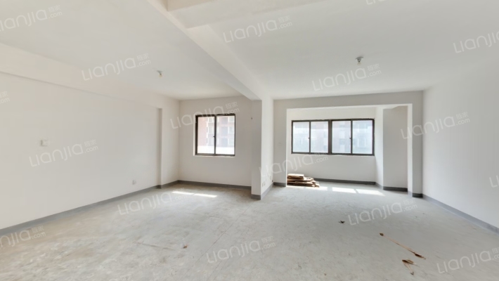 新庄花苑二手房实景图