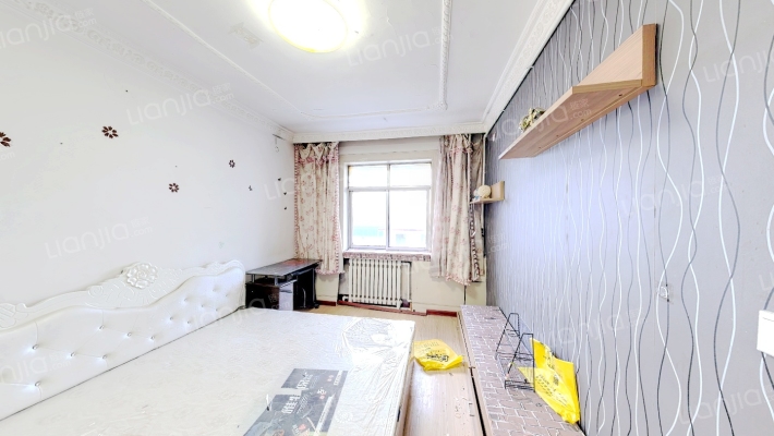 太铁四宿舍小区二手房实景图