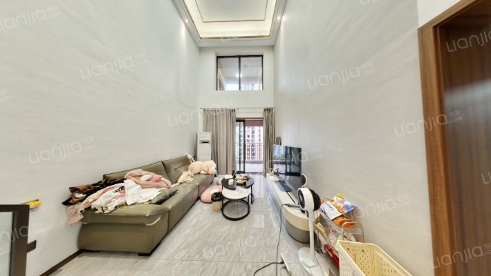 海航豪庭南苑五区二手房实景图