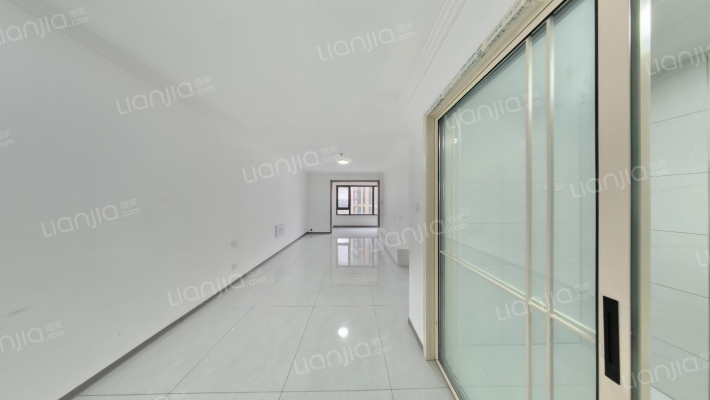 保利源诚·领秀山二手房实景图