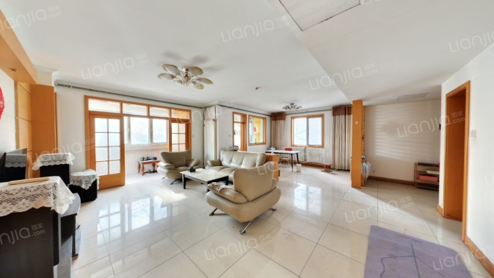 济大路15号二手房实景图