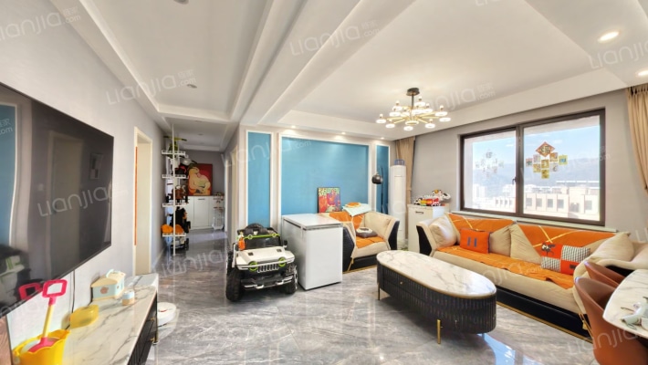 西郊佳苑二手房实景图