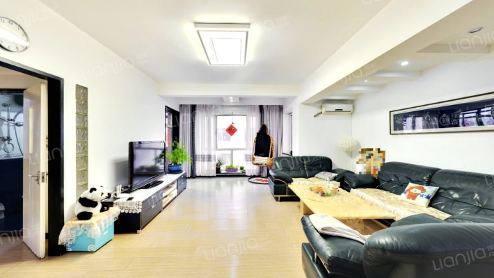 鸿翔名苑二手房实景图