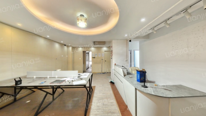 财富广场二手房实景图