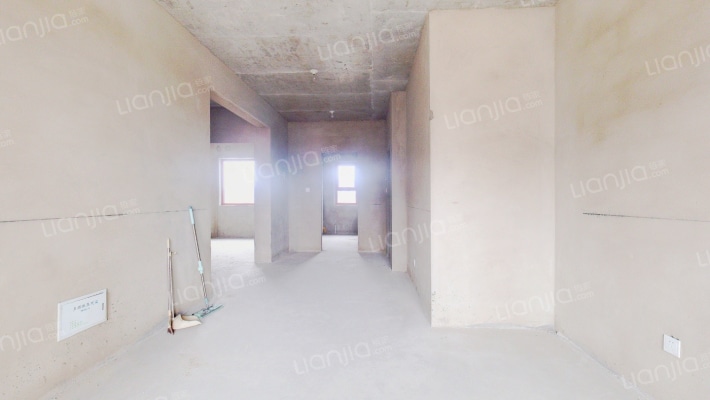 溪山上华居二手房实景图