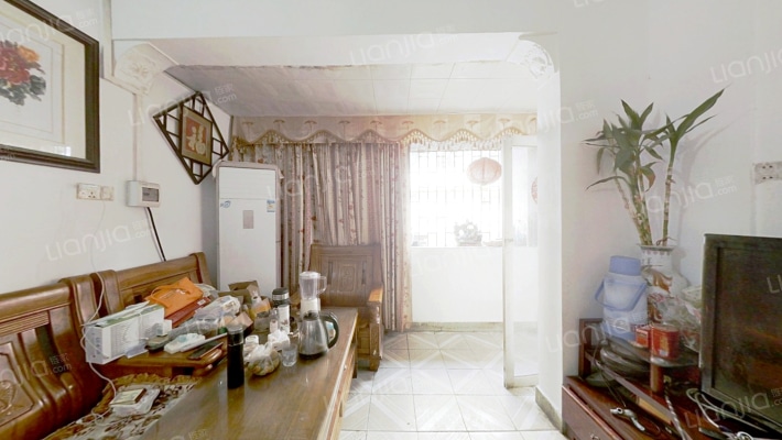 丽新怡苑二手房实景图