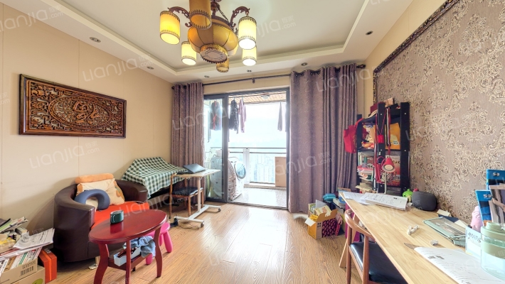 和坤和家园二手房实景图