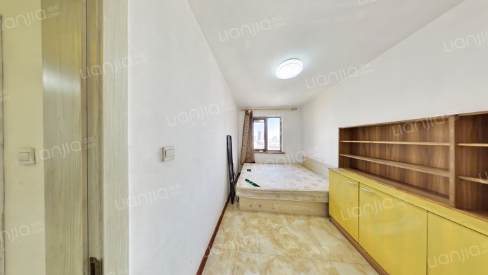 中山龙郡二手房实景图