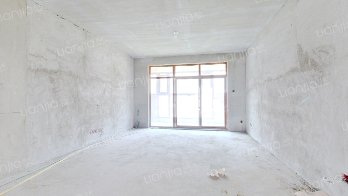 伴山壹号紫林园二手房实景图