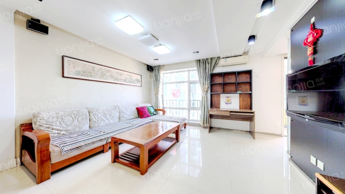 尚层生活小区二手房实景图