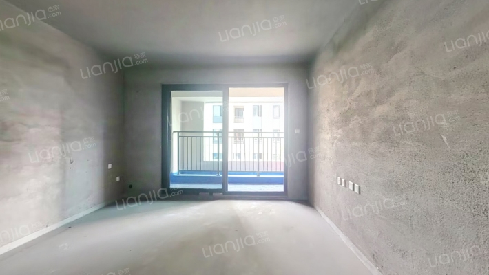 建业鸿园二手房实景图