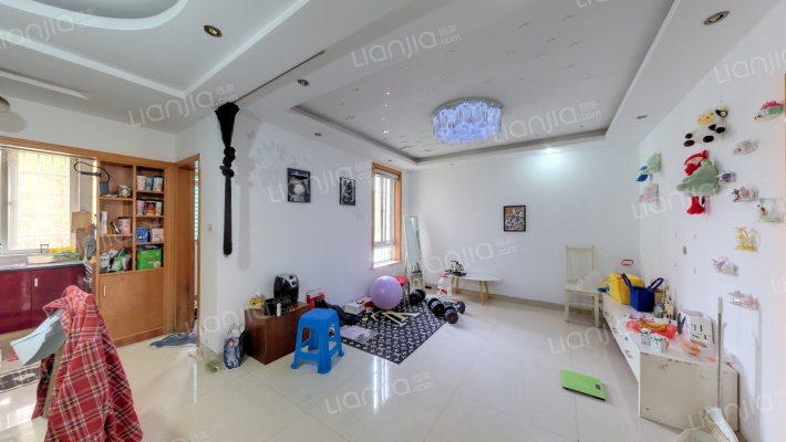 嘉城绿都凌霄苑二手房实景图