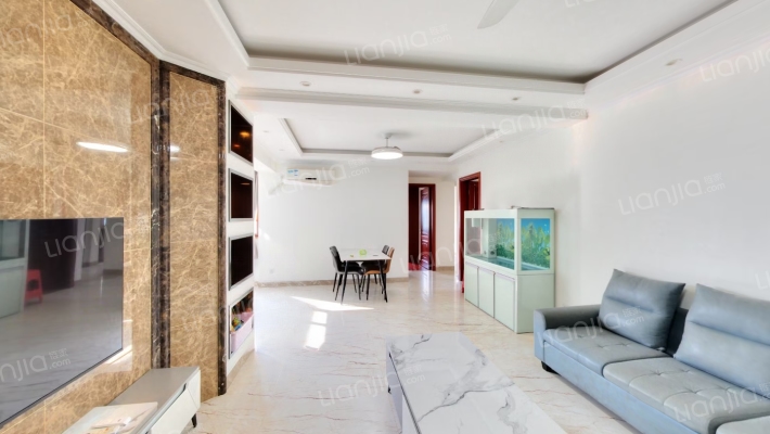 吉大豪苑二手房实景图