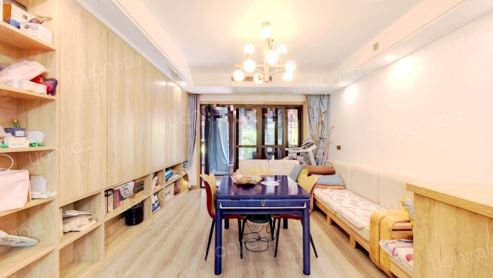 龙樾湾二手房实景图