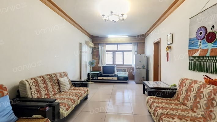 迎宾路6号院二手房实景图