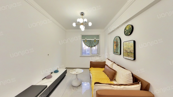 前进雅苑西区二手房实景图