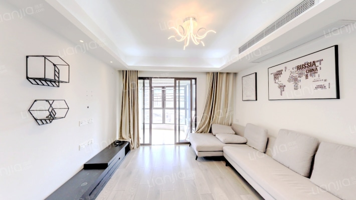 国际公园剑桥区二手房实景图