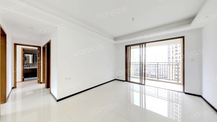 龙光城北五期二手房实景图