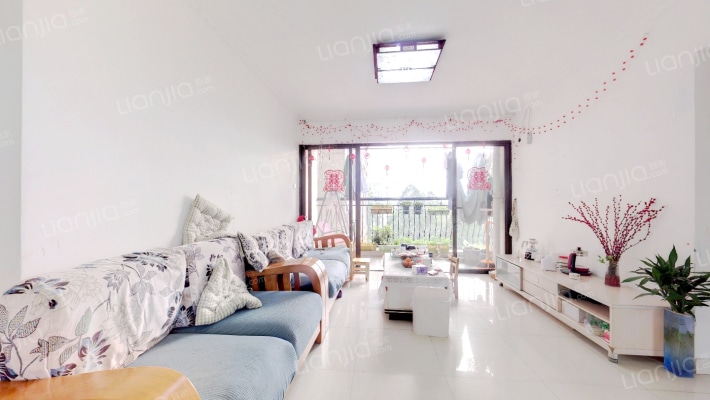 英郡年华花园一期二手房实景图