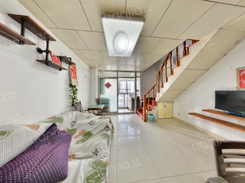 整租·金枫国际 1室2厅 跃层 北