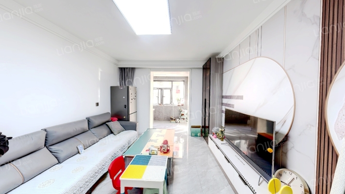 背圪洞街五号院二手房实景图