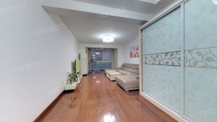 逸仙华庭二手房实景图