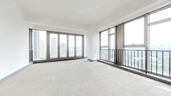 麓湖生态城麒麟荟二手房实景图