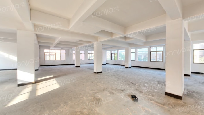 三角村二手房实景图