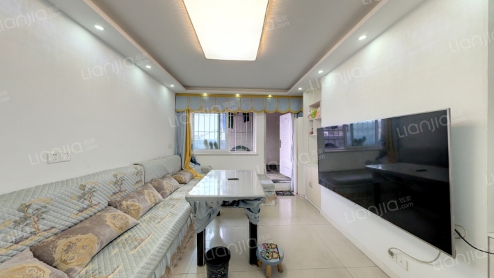 鸿程大厦二手房实景图