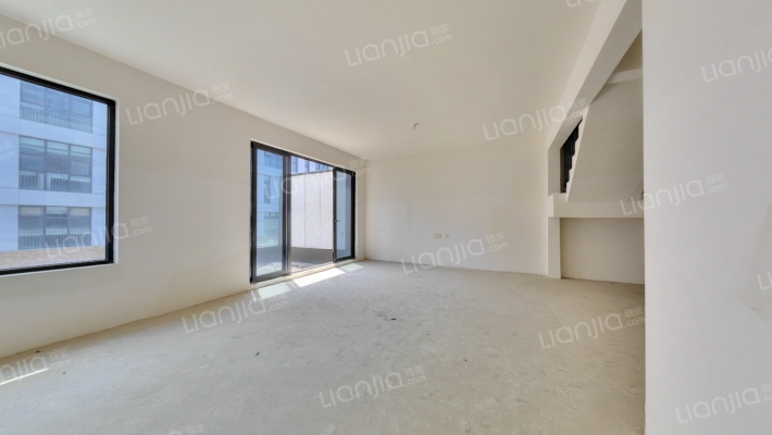 渝太润达丰悦蓉東方二手房实景图