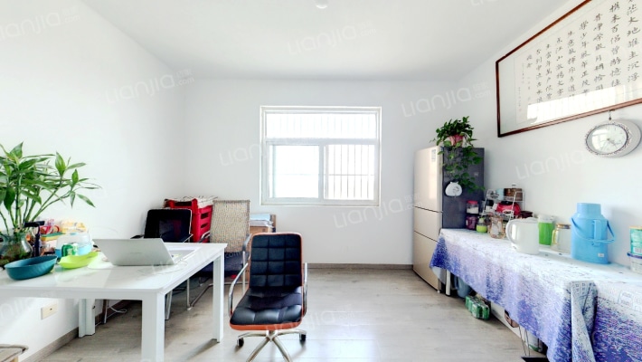 京福花园嘉兰苑二手房实景图