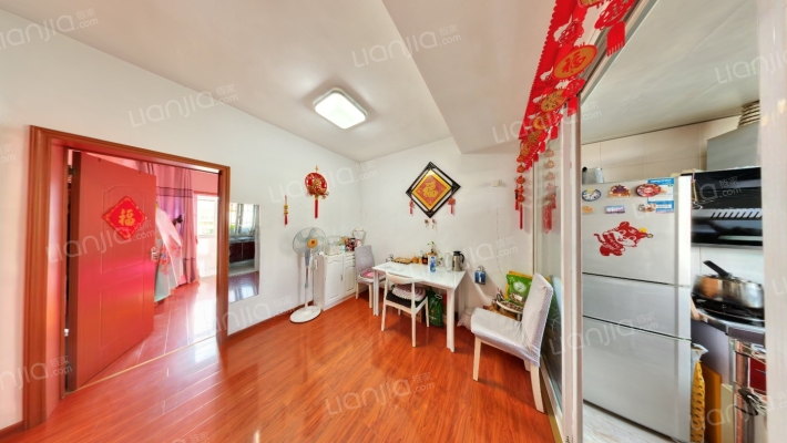 裕溪路1577号二手房实景图