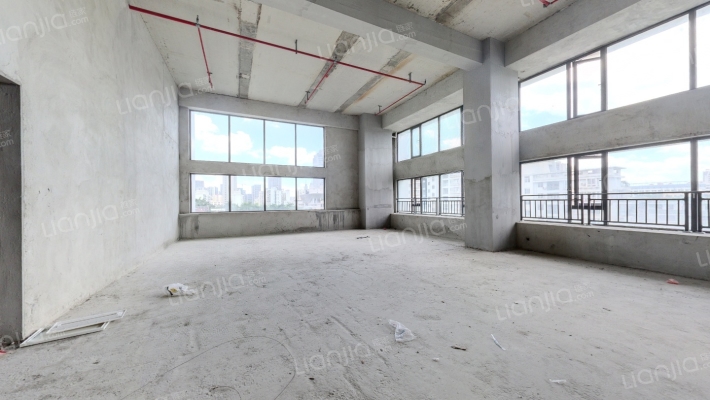 绿地·领海广场二手房实景图