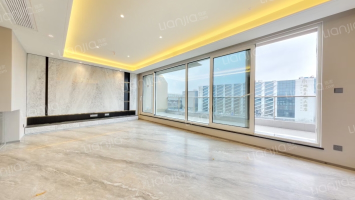 春曼雅庐二手房实景图