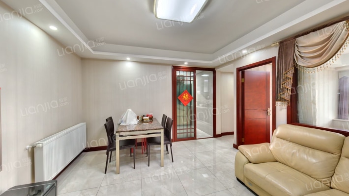 星雨华府南区二手房实景图