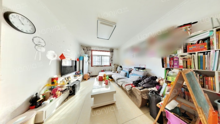 橡树玫瑰城东区二手房实景图