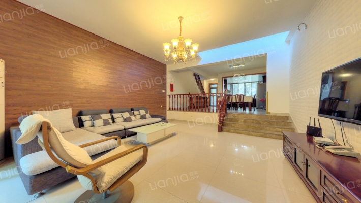 万科白马花园(别墅)二手房实景图