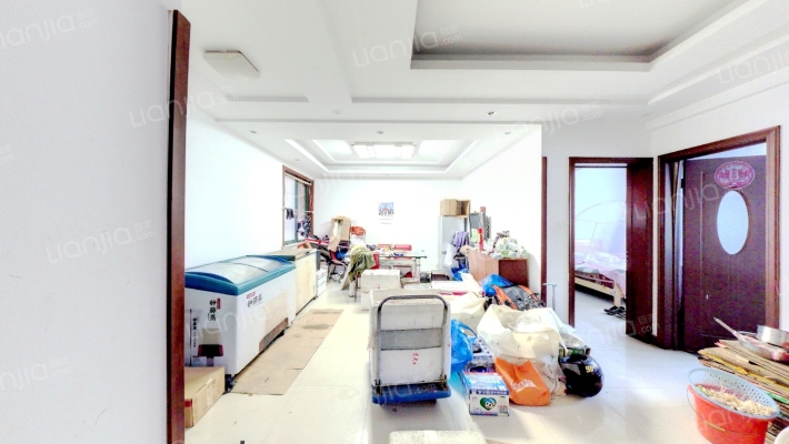 泰伯花苑三区二手房实景图