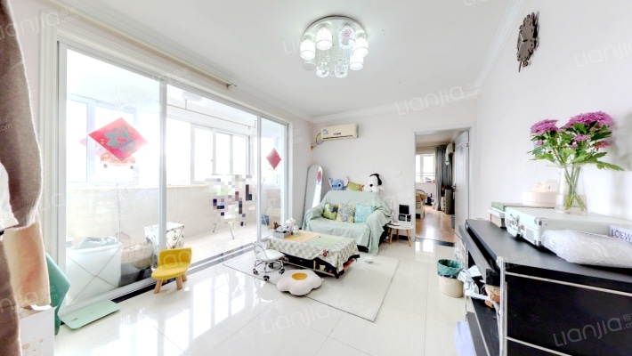 中岚大楼二手房实景图